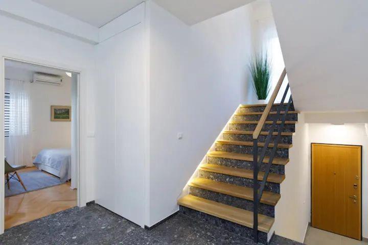 Apartment & Rooms Nugal Makarska Dış mekan fotoğraf